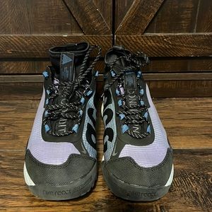 Mens Nike ACG Zoom Terra Zaherra sneakers, size 11. New without Tags.